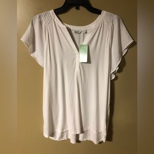 🆕 Reitmans White V-neck Blouse Top Cinched Flowy Short Sleeve Shoulder Detail L